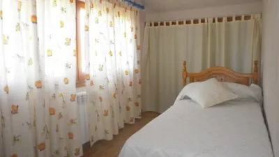 Chalet en venta en Pueblo, Abades de 350.000 €