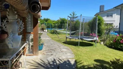 Chalet en venta en Calle Barrio Brazomar, Número 46, Cotolino (Castro Urdiales) de 650.000 €