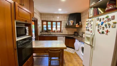 Chalet en venta en Calle Barrio Brazomar, Número 46, Cotolino (Castro Urdiales) de 650.000 €