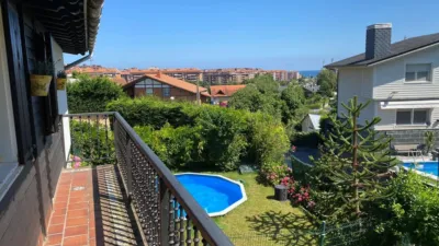 Chalet en venta en Calle Barrio Brazomar, Número 46, Cotolino (Castro Urdiales) de 650.000 €