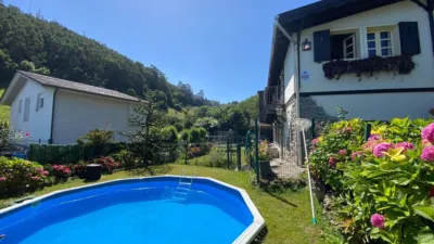 Chalet en venta en Calle Barrio Brazomar, Número 46, Cotolino (Castro Urdiales) de 650.000 €