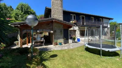 Chalet en venta en Calle Barrio Brazomar, Número 46, Cotolino (Castro Urdiales) de 650.000 €