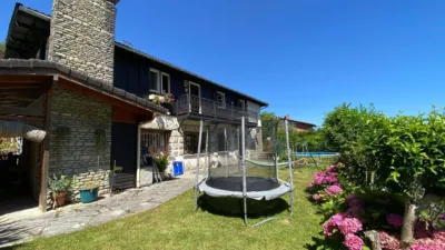 Chalet en venta en Calle Barrio Brazomar, Número 46, Cotolino (Castro Urdiales) de 650.000 €
