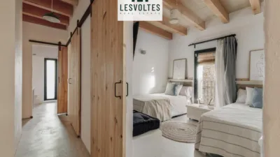 Chalet en alquiler en Carrer Llavia, Gualta de 1.590 €<span>/mes</span>