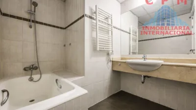 Dúplex en alquiler en Argüelles - Imagen 16