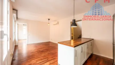 Dúplex en alquiler en Argüelles - Imagen 5