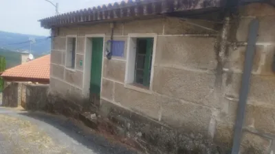 Rustic house in O Pereiro de Aguiar photo 3