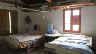 Casa en venta en Calle de la Mirasierra, Abades de 110.000 €