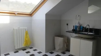 Casa adosada en alquiler en S.Lorenzo - S.Marcos, San Lorenzo-San Marcos (Segovia Capital) de 2.800 €<span>/mes</span>