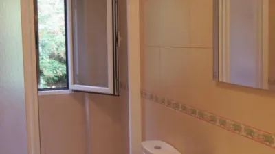 Piso en alquiler en Plaza de Aurelio Hernández, Centro (Segovia Capital) de 975 €<span>/mes</span>