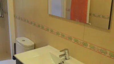 Piso en alquiler en Plaza de Aurelio Hernández, Centro (Segovia Capital) de 975 €<span>/mes</span>