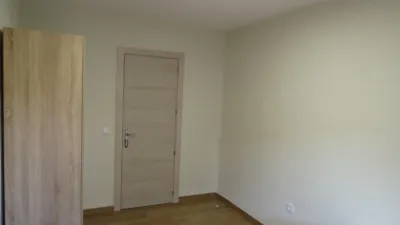 Piso en alquiler en Calle del General Gutiérrez Mellado, José Zorrilla-Padre Claret (Segovia Capital) de 1.350 €<span>/mes</span>