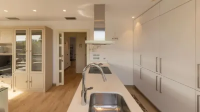 Apartment on Avinguda del Nord photo 8