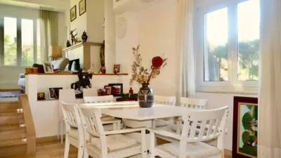 Chalet en venta en Calle de los Villares Altos, Santa Eufemia (Tomares) de 949.500 €