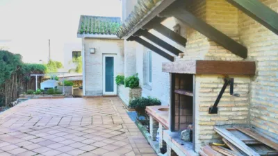 Chalet en venta en Calle de los Villares Altos, Santa Eufemia (Tomares) de 949.500 €