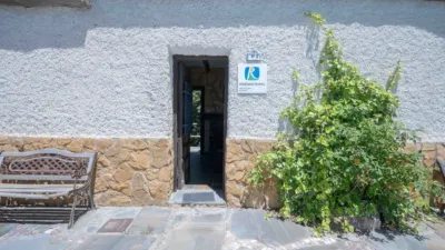 Rustic Finca on Avenida Andalucia, No. 30 photo 5