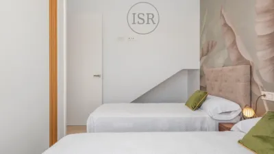 Chalet en venta en Calle Ciudad de Barcelona, Vera Playa Naturista (Vera) de 459.000 €