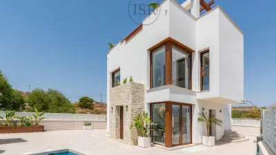 Chalet en venta en Calle Ciudad de Barcelona, Vera Playa Naturista (Vera) de 459.000 €