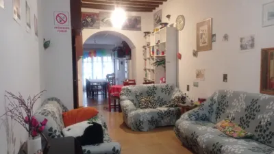 House in Centre photo 5