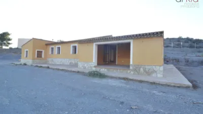 Rustic finca in Tébar - los Arejos photo 3
