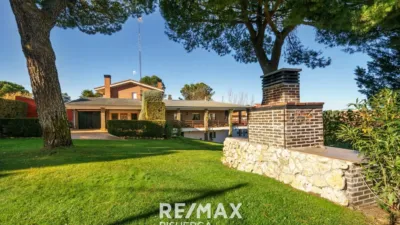Chalet on Santinos Street, No. 34 photo 17