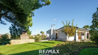 Chalet on Santinos Street, No. 34 photo 6