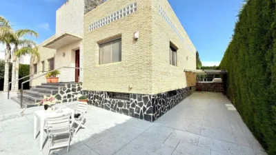 Chalet on Sierra de Salinas Street, 4 photo 61