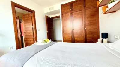 Chalet on Sierra de Salinas Street, 4 photo 9