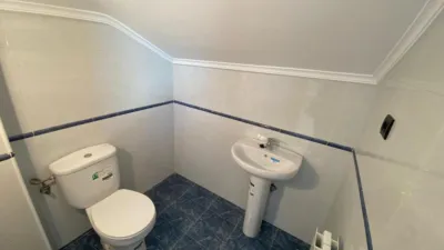 Casa adosada en venta en Calle Barrio Sámano-Helguera, Sámano (Castro Urdiales) de 335.000 €