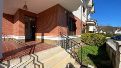Casa adosada en venta en Calle Barrio Sámano-Helguera, Sámano (Castro Urdiales) de 335.000 €