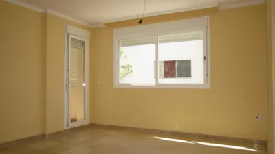 Apartment on Avenida de Luis Alberto de Cuenca, 70 photo 5