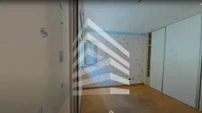 Apartment on Carrer de Rosa Sensat photo 13