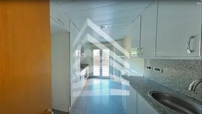 Apartment on Carrer de Rosa Sensat photo 5