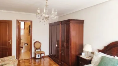 Apartment in A Coruña, Santa Lucía, Juan Flórez - Más