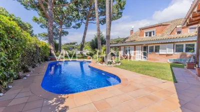 Chalet en venta en Carrer de Bignonies, Sant Vicenç de Montalt de 1.200.000 €