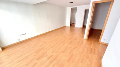 Apartment on Carrer de les Borges Blanques photo 10