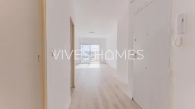 Apartment on Carrer de Pau Casals photo 10