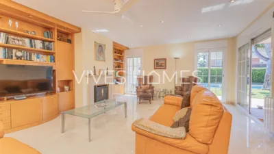 Chalet en Carrer Olivers photo 12