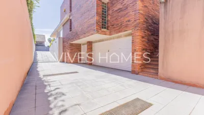Chalet en Carrer Olivers photo 8