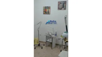 Local comercial en venta en Santa Marina-La Paz - More