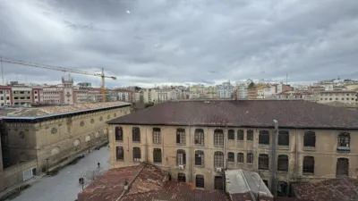 Piso en alquiler en Calle de Don Miguel Allue Salvador, Centro (Zaragoza Capital) de 1.250 €<span>/mes</span>