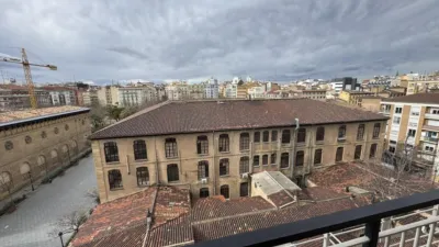Piso en alquiler en Calle de Don Miguel Allue Salvador, Centro (Zaragoza Capital) de 1.250 €<span>/mes</span>