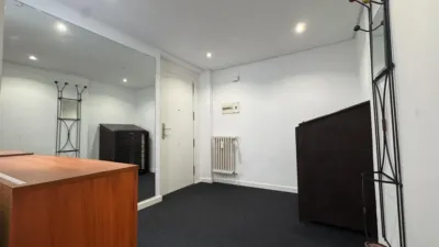 Piso en alquiler en Calle de Don Miguel Allue Salvador, Centro (Zaragoza Capital) de 1.250 €<span>/mes</span>