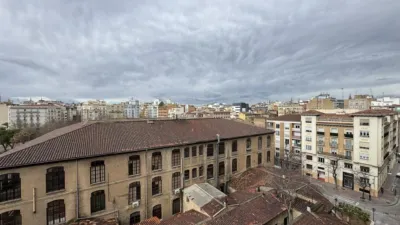 Piso en alquiler en Calle de Don Miguel Allue Salvador, Centro (Zaragoza Capital) de 1.250 €<span>/mes</span>