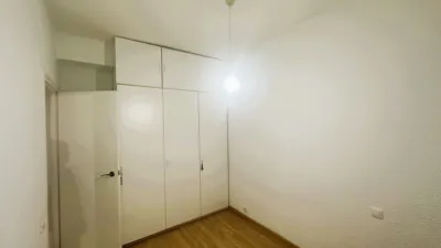 Piso en alquiler en Calle de Valencia - Imagen 13
