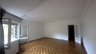 Piso en alquiler en Calle de Valencia - Imagen 7