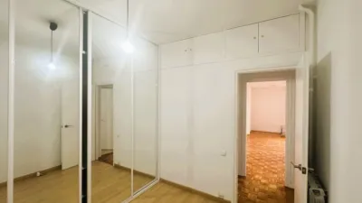 Piso en alquiler en Calle de Valencia - Imagen 10