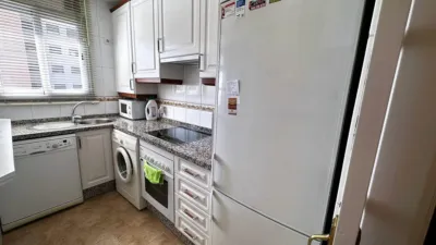 Piso en alquiler en Calle Perséfone, Bellavista (Distrito Bellavista-La Palmera. Sevilla Capital) de 1.000 €<span>/mes</span>