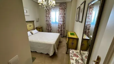 Piso en alquiler en Calle Perséfone, Bellavista (Distrito Bellavista-La Palmera. Sevilla Capital) de 1.000 €<span>/mes</span>