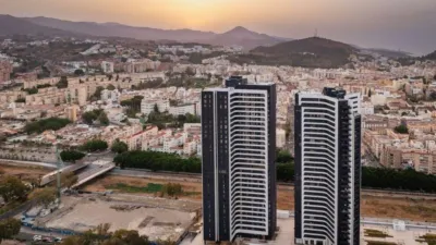 Piso en venta en Paseo de los Martiricos, Martiricos-La Roca (Distrito La Rosaleda-La Roca. Málaga Capital) de 990.000 €